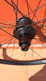 ruote Bontrager Paradigm comp 25
