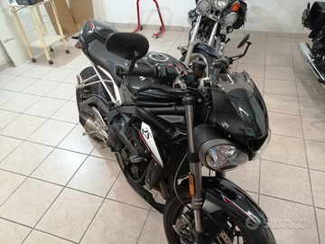 Triumph Street triple 765 RS