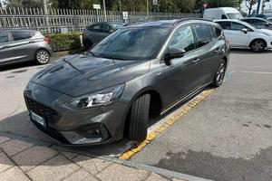 Ford Focus SW st-line 1.5 ecoblue 120cv