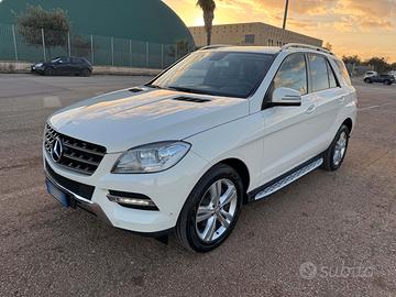 Mercedes Benz ML 250 4Matic Sport CarPlay Camera