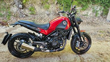Benelli Leoncino 500