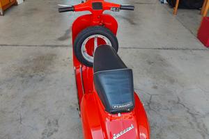 Vespa 50 special corsivo