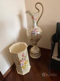 Anfora + vaso  in ceramica decorati