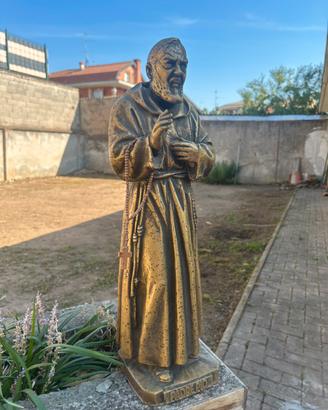 Statua in bronzo Padre Pio