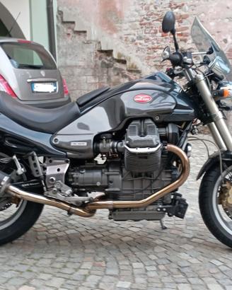 Moto Guzzi V10 Centauro