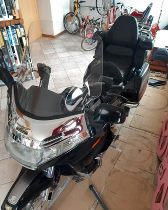 Honda GL 1500 Gold Wing - 1998