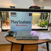 PlayStation 1 fat SCPH-9002 boxata + omaggi