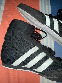 Scarpe alte da boxe adidas nere e bianche
