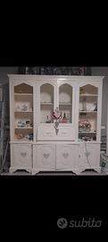 credenza con vetrina shabby