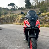 Aprilia sr gt 125