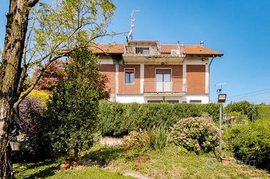 Villa di 185 m² con 4 locali e box auto doppio a B