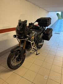 Honda Africa twin 1100 avventure sport dct