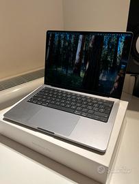 MacBook Pro 14” M2 Pro - 16GB/512GB