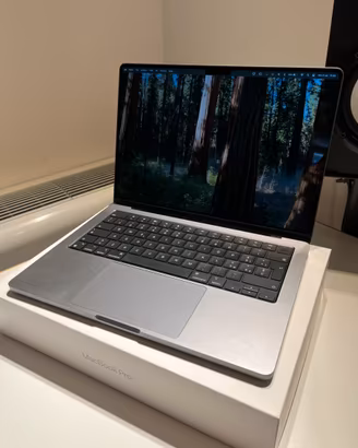 MacBook Pro 14” M2 Pro - 16GB/512GB