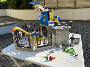 Grande stazione di dinosauri Schleich