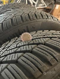 Gomme 185/60/15 più cerchi vw