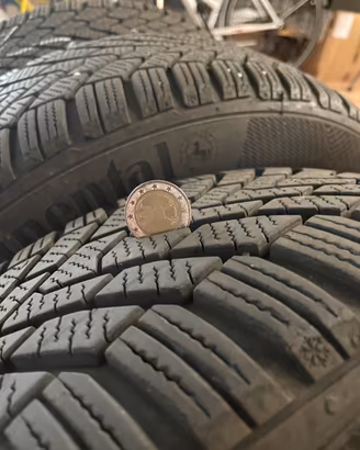 Gomme 185/60/15 più cerchi vw