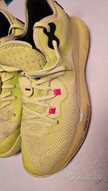 Scarpe da basket Tarmak Elevate 500 Mid giallo flu