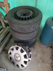 pneumatici Bridgestone 205 55 r16 completi di