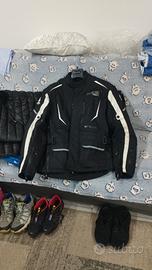 Abbigliamento moto 