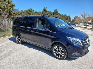 AUTO MERCEDES CLASSE V