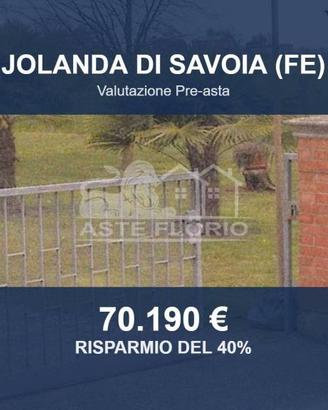Immobile in asta di 219 m² con più di 5 locali a J