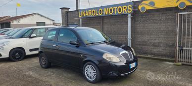 Lancia Ypsilon NEOPATENTATA 1.2 Argento