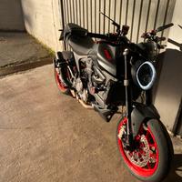 Ducati Monster 937 Plus