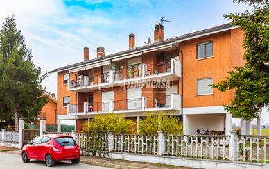 3 LOCALI con CANTINA e BOX AUTO