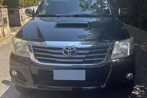 Toyota Hilux 2.5 manuale