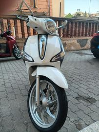 Liberty 125 ie ABS