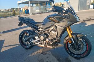 Tracer 900