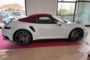 Porsche 911 VIII Carrera 992 3.7 Turbo S auto