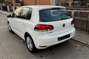 GOLF 6