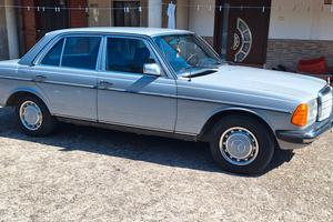 MERCEDES Serie 200-280(W123) - 1983