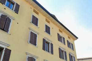 2 CAMERE DOPPIE con BAGNO FINESTRATO E CANTINA