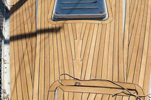 Coperte in legno teak