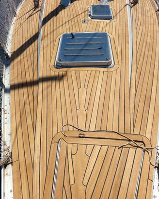 Coperte in legno teak