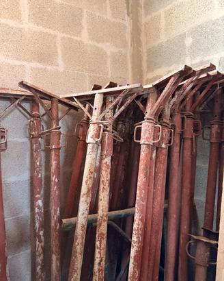 Puntelli da impalcatura Costruzioni Edile