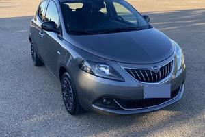 Lancia Y ecochic 1.0 69cv HYBRID