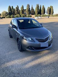 Lancia Y ecochic 1.0 69cv HYBRID