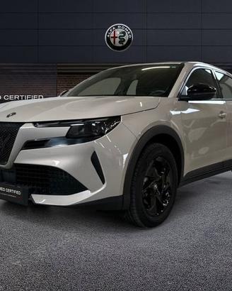 Alfa Romeo Junior 1.2 145CV Hybrid eDCT6 ibrida