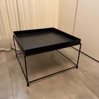 Tavolino in metallo nero 60x60