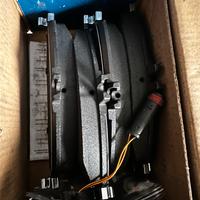 Kit pastiglie anteriori Classe A-B-C-CLA-GLA Bosch