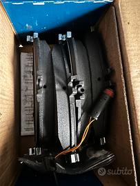 Kit pastiglie anteriori Classe A-B-C-CLA-GLA Bosch