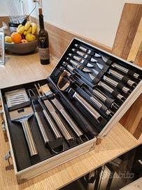 Set barbecue nuovo