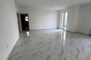 Appartamento di 95 m² con 2 locali e box auto a Sa