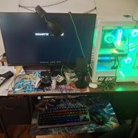 postazione gaming completa