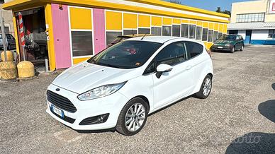 Ford Fiesta 1.5 TDCi 95CV 3 porte ST-Line
