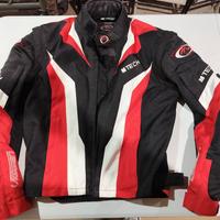 abbigliamento e protezioni moto